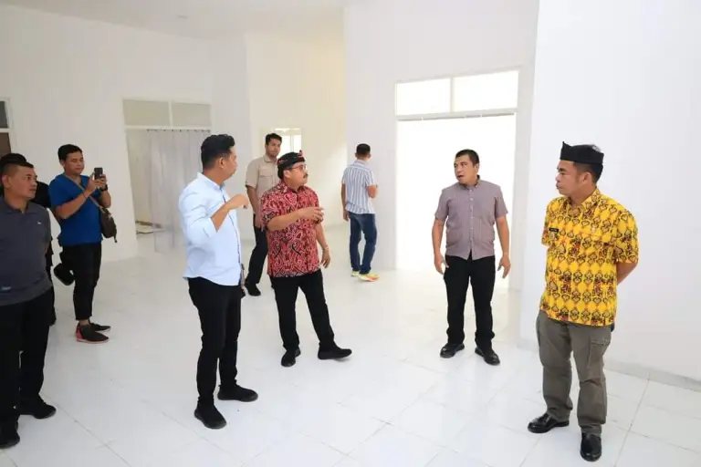 Pastikan Kesiapan Program Makan Bergizi, Pj Wali Kota dan Pjs Gubernur Kaltara Tinjau Dapur Umum di Tarakan