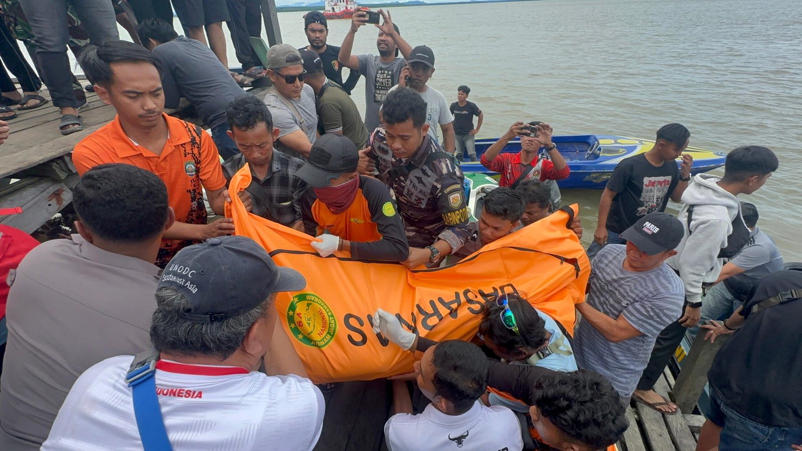 Pencarian Korban Speedboat Terbalik di Nunukan Dihentikan Sementara   