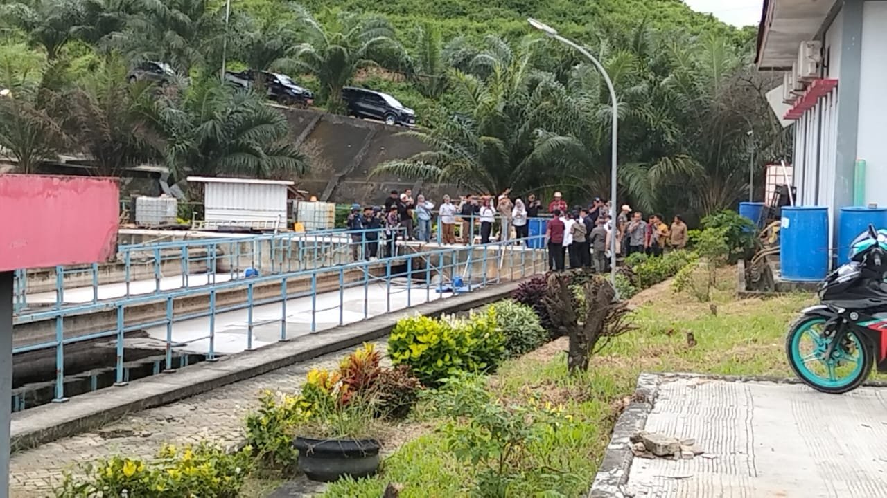 Tinjau Pengelolaan Sampah TPA Manggar Balikpapan, Menteri LHK: Paling Bagus di Indonesia   