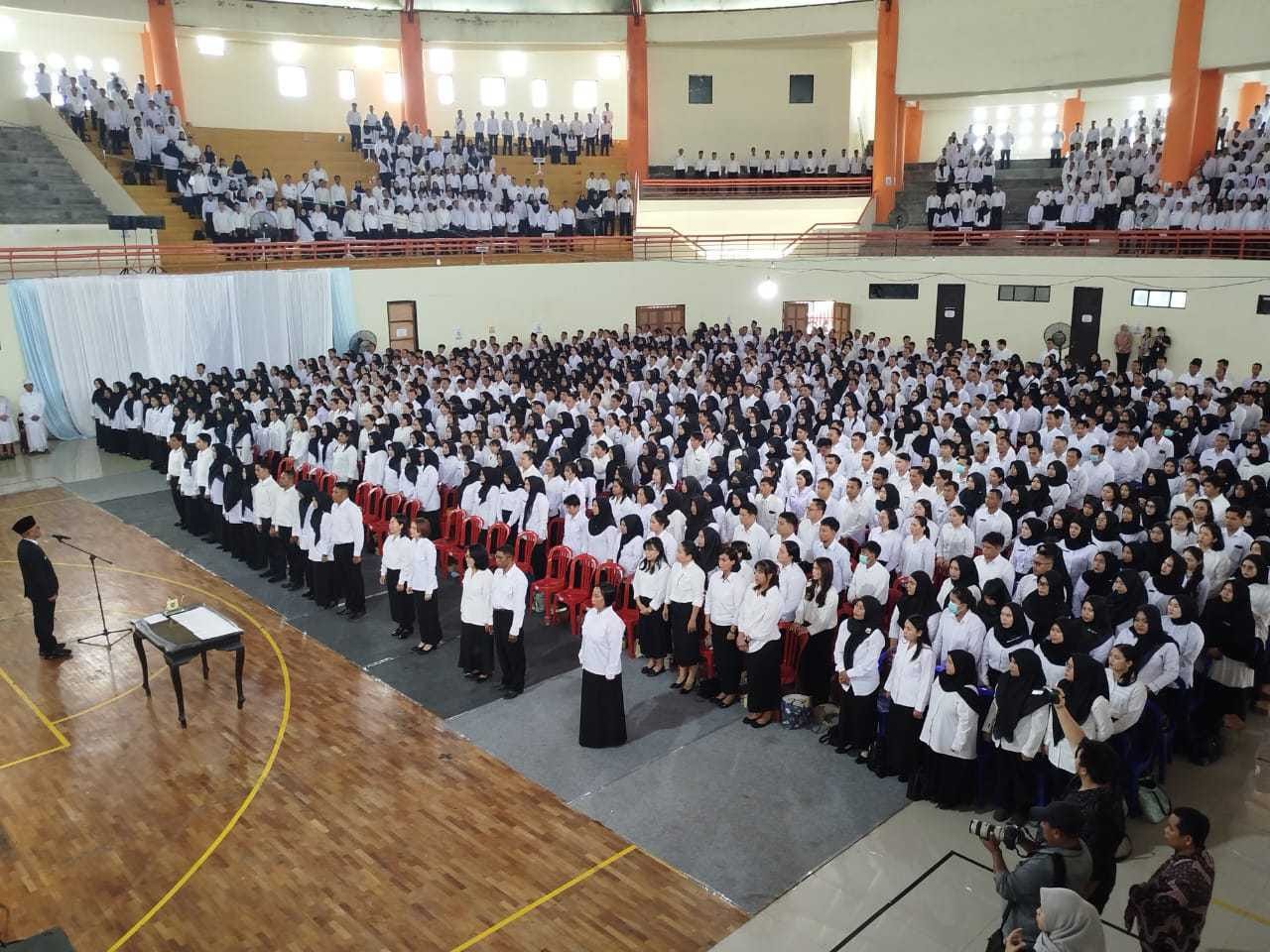 Serahkan SK 1.485 PPPK, Bupati Syarwani Tegaskan Tidak Ada Toleransi Terlibat Pidana