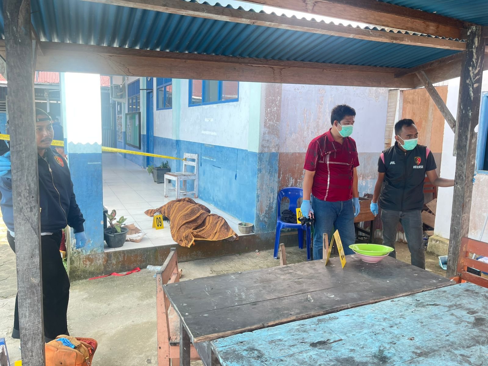 Diduga Serangan Jantung, Guru SMK Maritim Meninggal Dunia di Kantin Sekolah