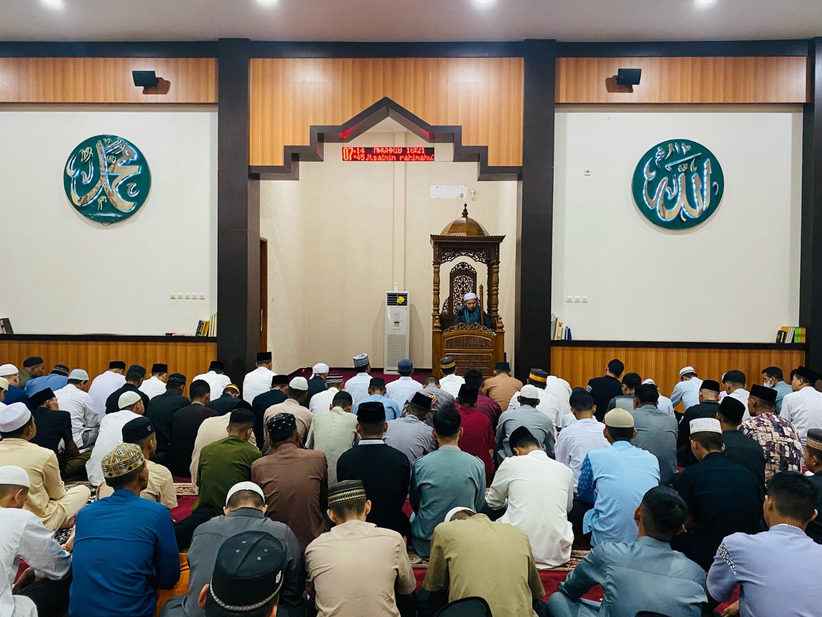 Dalam Rangka Idul Adha 2025/1446 H, Polda Kaltara Gelar Sholat Idul Adha di Masjid Nur Aryaguna Mapolda Kaltara
