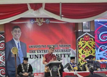 Di Hadapan 425 Wisudawan, Bustan Sampaikan Pesan Gubernur Kaltara