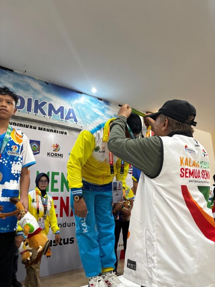 Aipda Bahmid Personel Brimob Kaltim, Sabet Medali Emas dan Perak Kejuaraan Fornas VIII Formi 2025 Tenis Meja