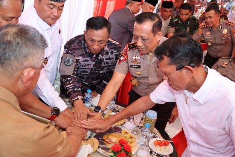 Wali Kota Tarakan Apresiasi Deklarasi Kampung Tematik Warna-Warni Bebas Narkoba   