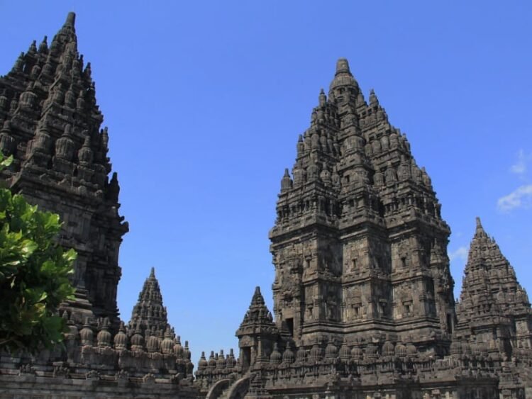 Menjelajah Sekitar Prambanan: 5 Destinasi Eksotis yang Tak Boleh Terlewatkan   