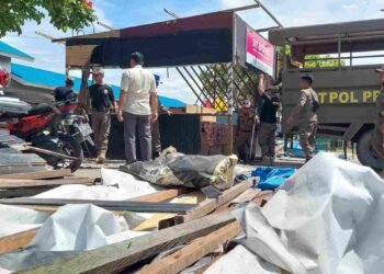 Bangunan Tak Berizin di Tepi Kayan Ditertibkan Pemkab Bulungan