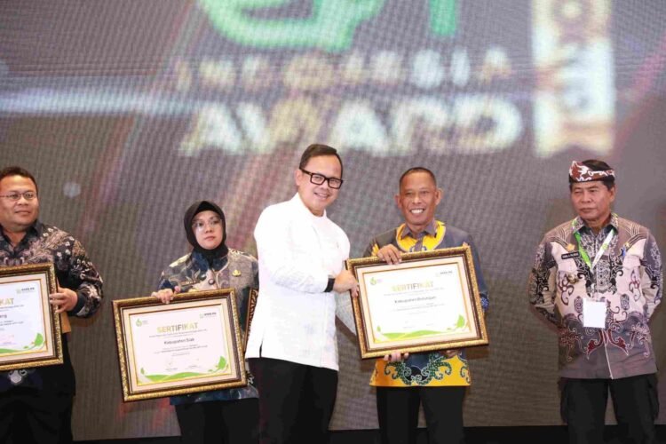 Bulungan Raih Penghargaan TAKE Hijau Terbaik Nasional