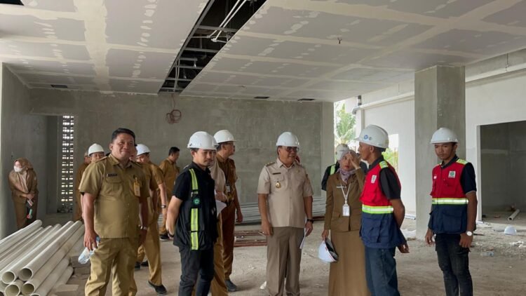Progres Pembangunan Kantor Dinas Tanaman Pangan dan Perdagangan Lampaui Target   