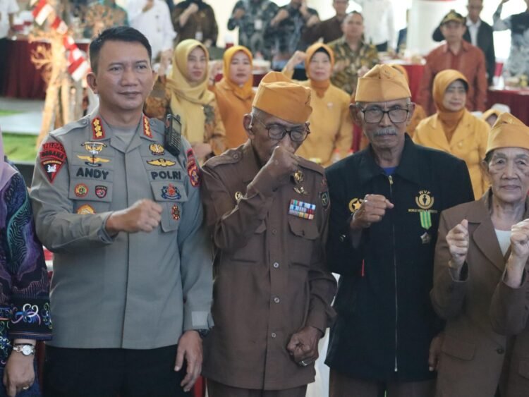 Dansat Brimob Polda Kaltim Hadiri Peringatan Harvetnas 2025, Hormati Jasa Para Pahlawan