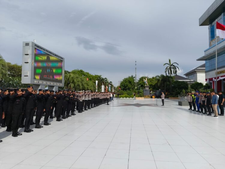 Brimob Samarinda Amankan Aksi Unjuk Rasa Ojek Online di Kantor Gubernur Kaltim