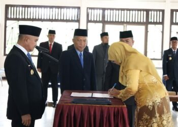 Wali Kota Tarakan Lantik 4 Kepala Dinas Baru, Janjikan Evaluasi Kinerja Berkala