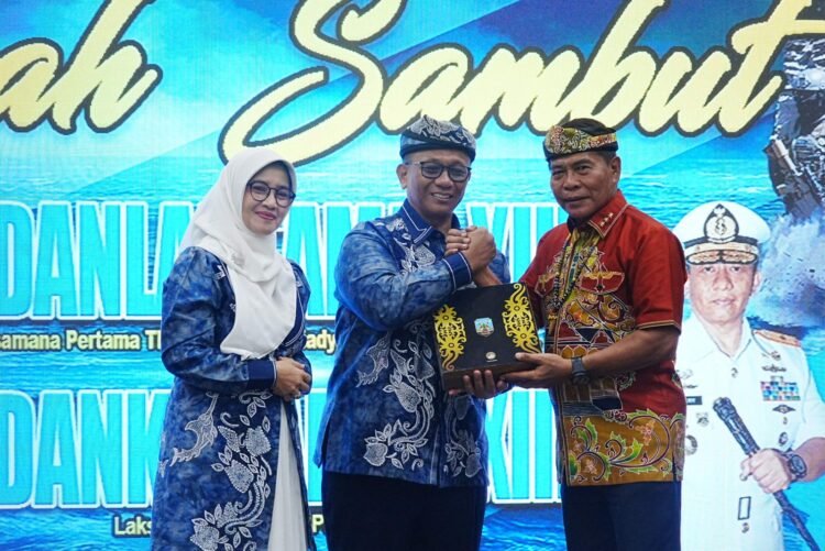 Hadiri Sertijab Komandan Lantamal XIII Tarakan, Gubernur Harapkan Sinergi Terus Terjalin