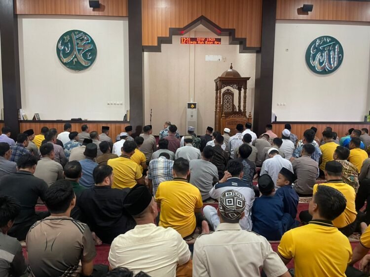 Polda Kalimantan Utara Gelar Sholat Ghoib dan Doa Bersama Untuk Pengemudi Ojol Almarhum Affan Kurniawan