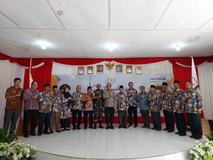 Purna Tugas, Irjen Pol Hary Sudwijanto Beri Pesan Haru dalam Silaturahmi Bersama FKUB Kaltara