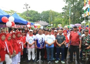 Wali Kota Tarakan Pimpin Jalan Santai HUT ke-80 RI, Tekankan Persatuan Masyarakat