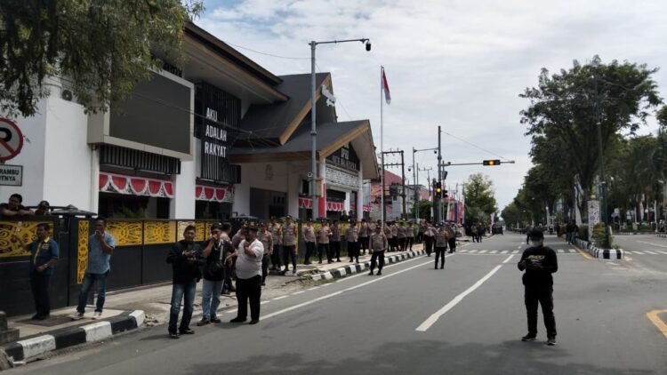 Polresta Balikpapan Siagakan 620 Personel untuk Kawal Aksi Damai