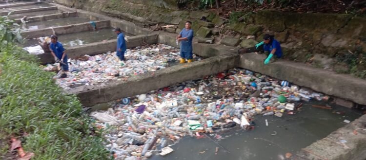 UPTD Drainase DPU Balikpapan Intensifkan Normalisasi Saluran Antisipasi Banjir