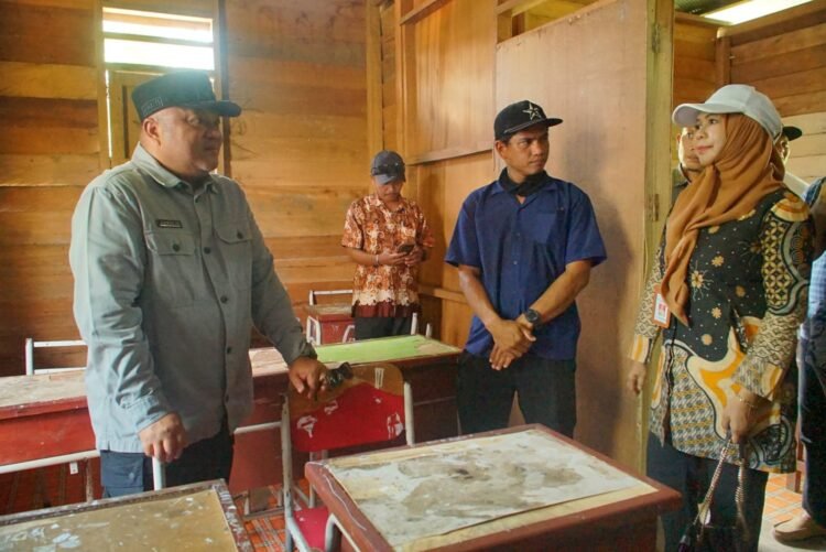 Wakil Bupati Gamalis Tinjau Lokasi Sekolah Filial di KAT Sei Maning