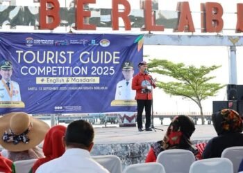 Wali Kota Khairul Apresiasi Lomba Guide Bahasa Asing di Taman Berlabuh
