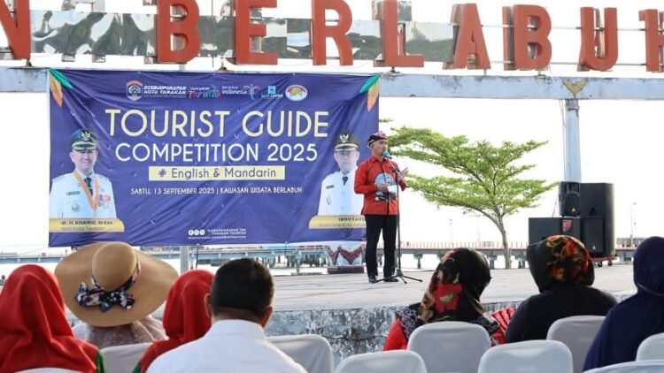 Wali Kota Khairul Apresiasi Lomba Guide Bahasa Asing di Taman Berlabuh
