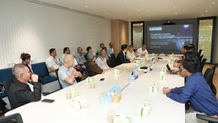 PLN UID Kaltimra Perkuat Industri di Kutai Timur, Tandatangani Kerja Sama Pasokan Listrik 40 MVA dengan Ithaca Group