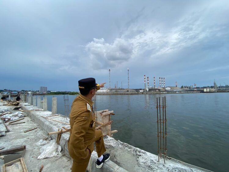 Jembatan Kampung Atas Air Jadi Ikon Baru Balikpapan Barat   