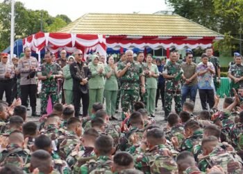 Pangdam VI/Mulawarman Apresiasi Satgas Yonif 614, 16 Bulan Bertugas di Perbatasan Papua