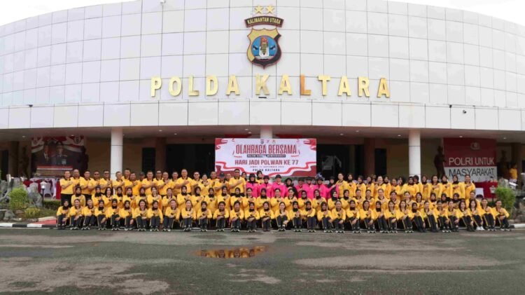 Polwan dan Bhayangkari Kaltara Tampilkan Kreativitas dan Solidaritas di HUT ke-77