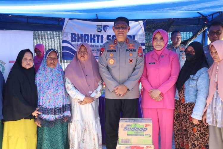 Polda Kaltara Gelar Bakti Sosial Dalam Rangka Peringatan Hari Lalu Lintas Bhayangkara ke-70