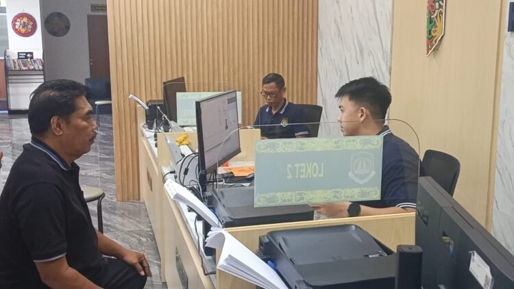 Tanpa Antre Panjang, Calon Jemaah Haji Tarakan Urus Paspor di Layanan Simpatik   