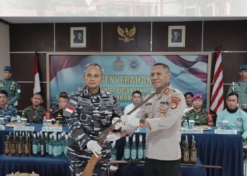 Lanal Nunukan Serahkan Barang Bukti Hasil Tangkapan ke Polres dan Bea Cukai