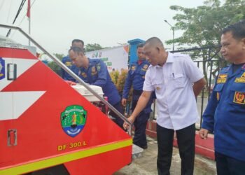 Perkuat Kesiapsiagaan, Pemkab Bulungan Salurkan Armada Damkar ke Tiga Desa   