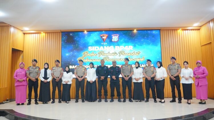 Enam Pasang Personel Brimob Kaltim Jalani Sidang BP4R Jelang Pernikahan