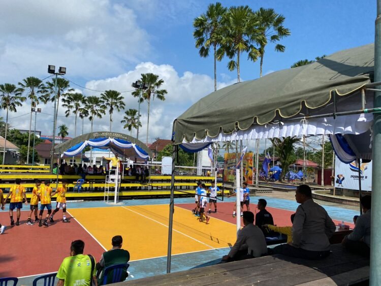 Polresta Bulungan Amankan Pembukaan Turnamen Olahraga U-16 di Lapangan Ahmad Yani