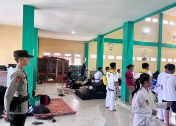 Polresta Bulungan Amankan Turnamen Karate Porkab II di SMKN 1 Tanjung Selor   