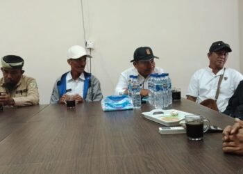 15 Tahun Tak Terima Hak Plasma, Warga Desa Bandan Bikis dan Buong Baru Gelar Aksi Bersama Pasukan Merah