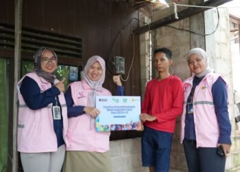 Haru dan Bahagia Puluhan Keluarga Prasejahtera di Kaltim dan Kaltara, Cahaya Terang Ubah Kehidupan