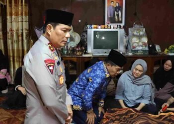 Kapolda Kaltara Berkunjung ke Kediaman Almarhum H. Abdul Djalil Fatah, Ketua FKUB Prov. Kaltara