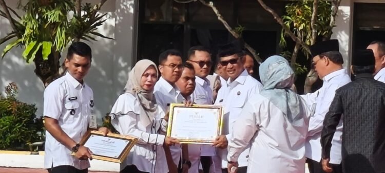 Wali Kota Apresiasi Tenaga Kesehatan, Ajak Warga Jaga Pola Hidup Sehat