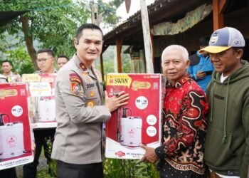 Sespimma Polri Dukung Ketahanan Pangan Lewat Bantuan Alat Pertanian