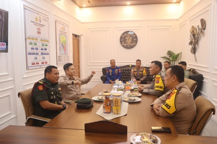 Polres Tarakan Terima Kunjungan Silaturahmi Malaysian Military Liaison Officer (MMLO)   