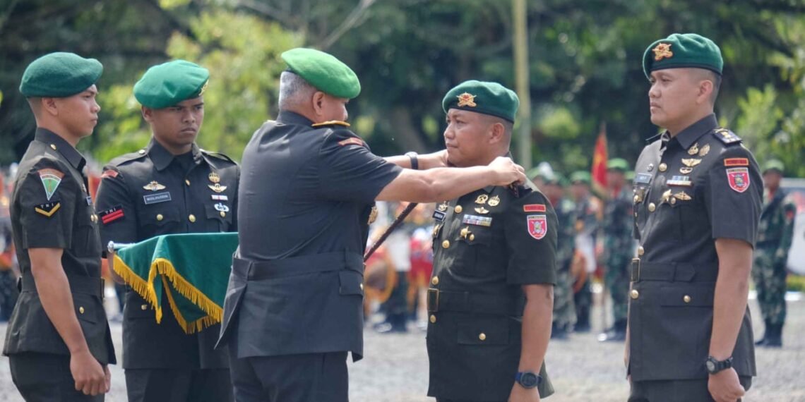 Letkol Ary Prasetiawan Resmi Pimpin Yonif 614/Rjp, Sertijab Dipimpin Pangdam VI/Mlw   