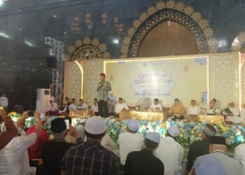 Lewat Acara GratisPol, Warga Antusias Hadiri Ceramah Ustad Abdul Somad