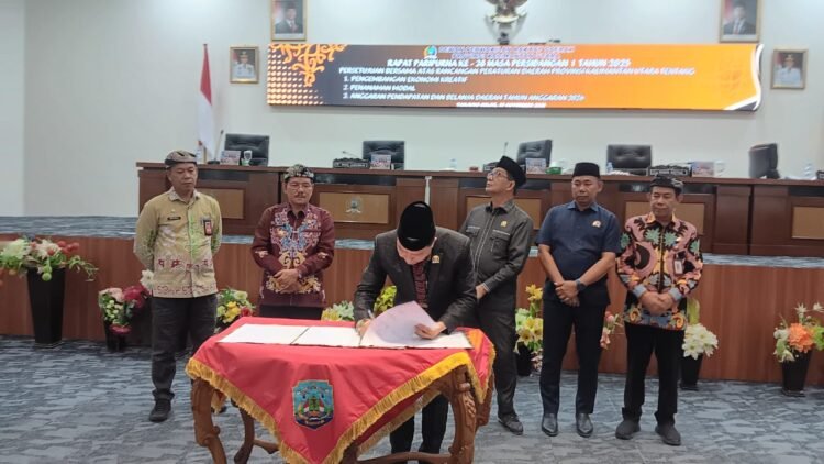 DPRD Kaltara Setujui Tiga Ranperda, APBD 2026 Catat Defisit Rp30 Miliar