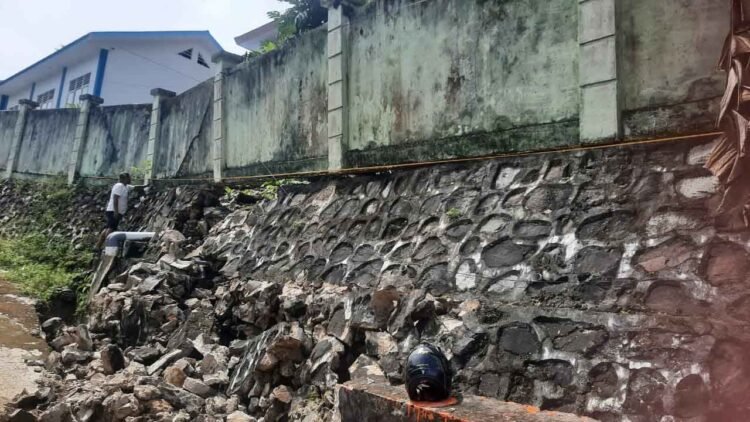 Pagar SMP Negeri 1 Nunukan Nyaris Runtuh, DPRD Minta Perbaikan Darurat