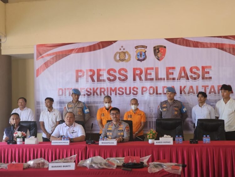 Modus Penampungan Emas Ilegal di Sekatak Terbongkar, Dua Warga Sulsel Ditangkap