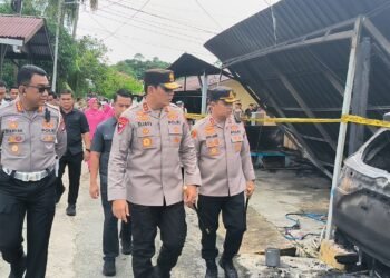 Kapolda Kaltara Tinjau Langsung Lokasi Kebakaran di Kampung Bugis Tarakan