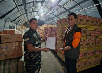 Kodam VI/Mulawarman Salurkan Bantuan untuk Korban Bencana Alam di Sumatera