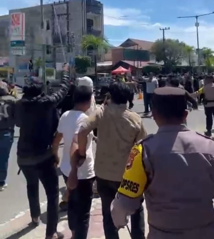 Ricuh di Depan Polres Tarakan, AKBP Erwin: Ini Masalah Antar Individu